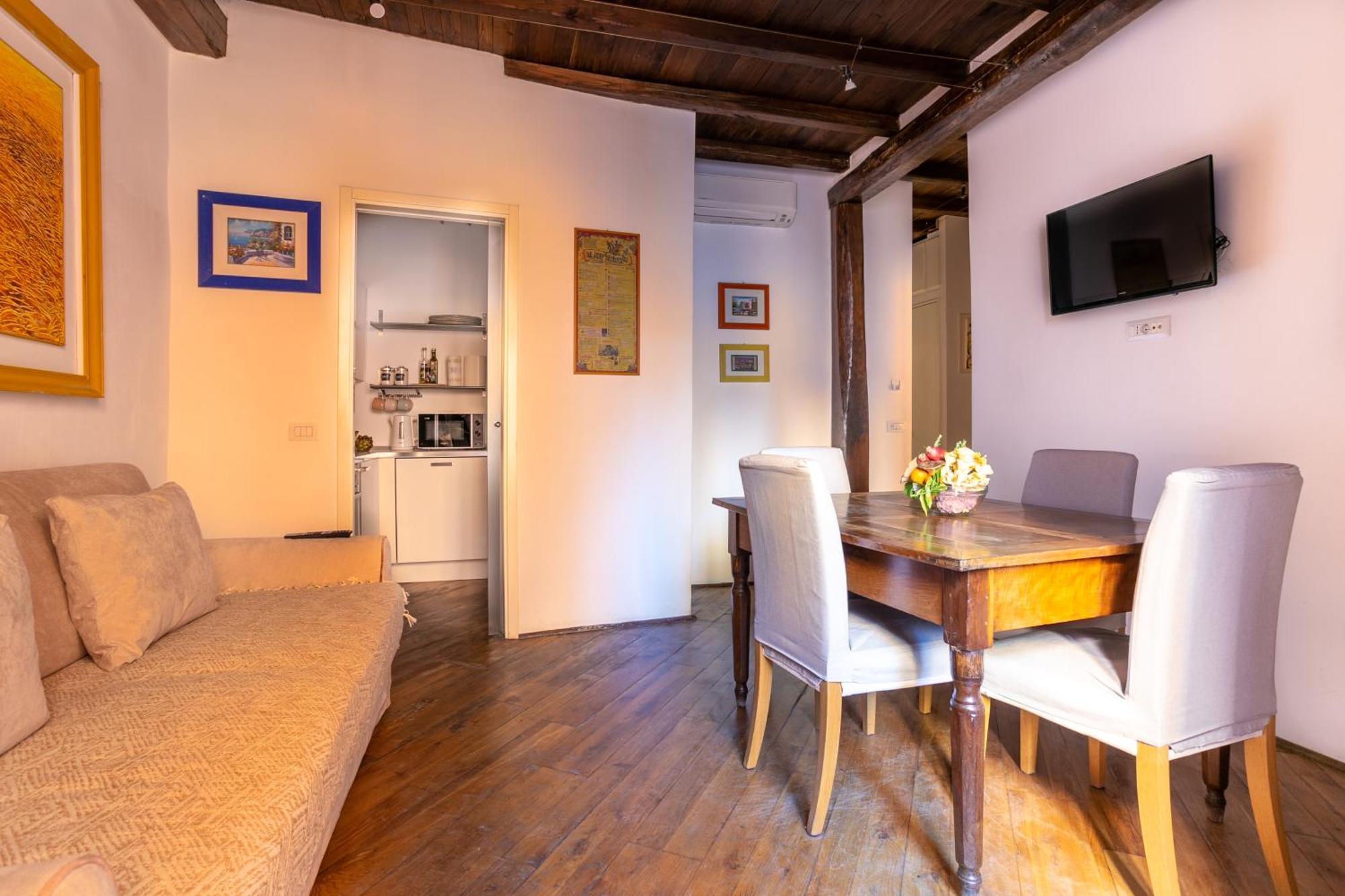 Fiore Home Rome Center Campo De Fiori Exterior photo