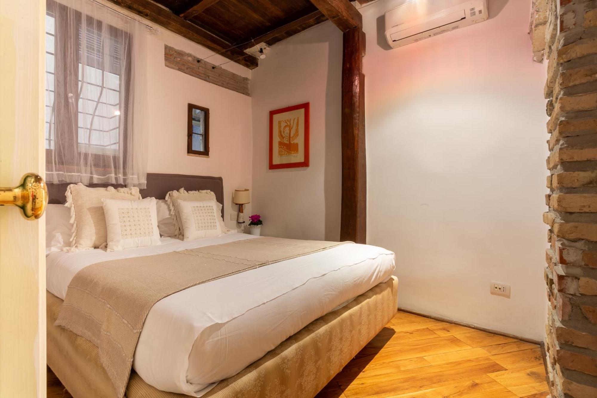 Fiore Home Rome Center Campo De Fiori Exterior photo